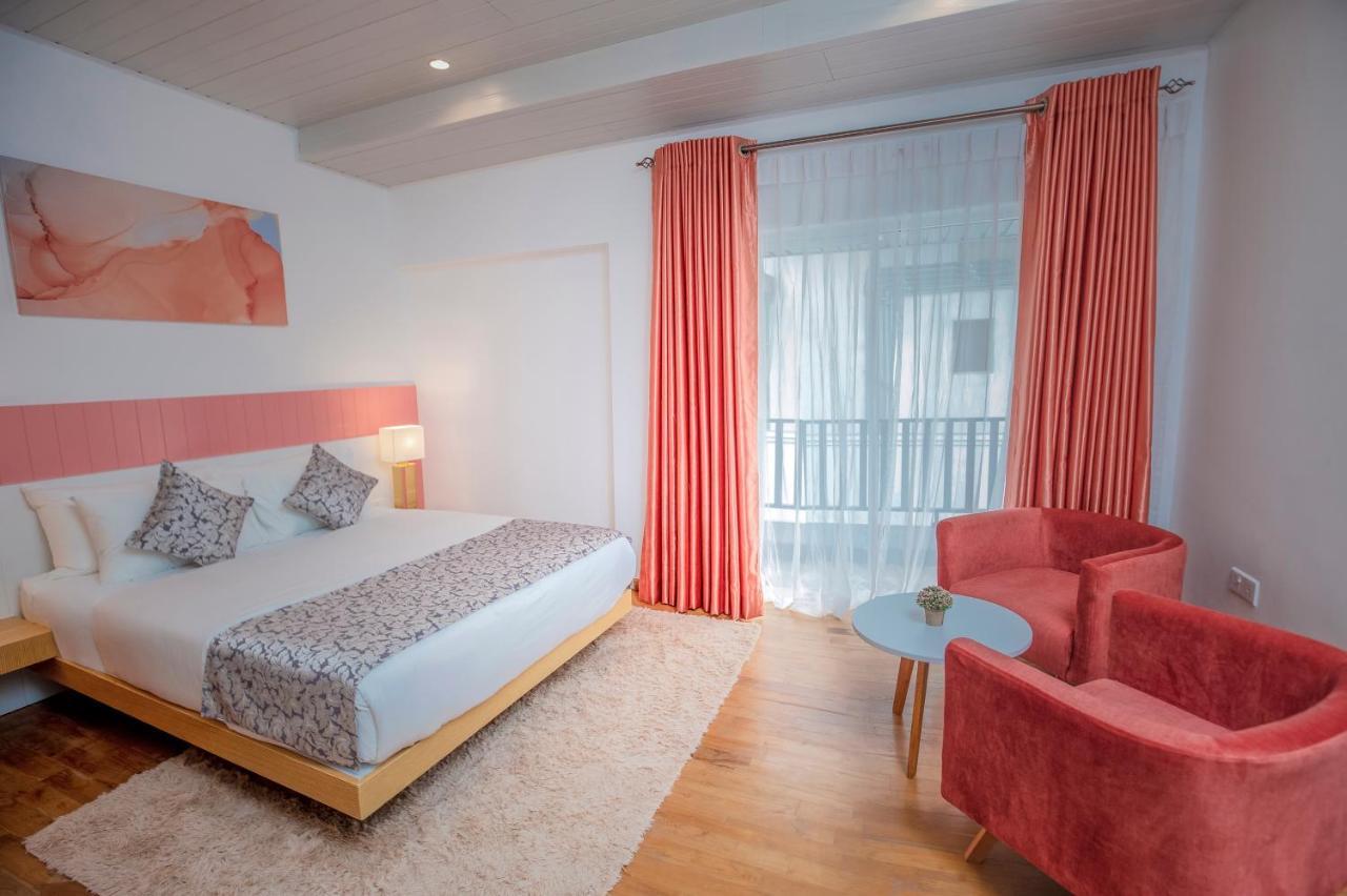 The Breeze Luxury Apartment Nuwara Eliya Eksteriør bilde